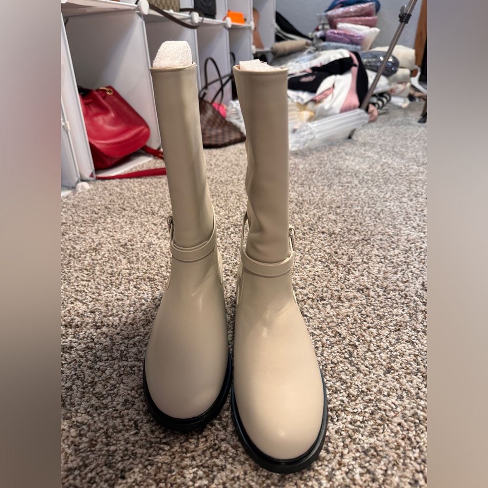 White leather boots